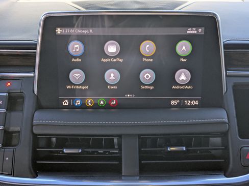 Used 2021 Chevrolet Tahoe Premier w/ Premium Package image 17