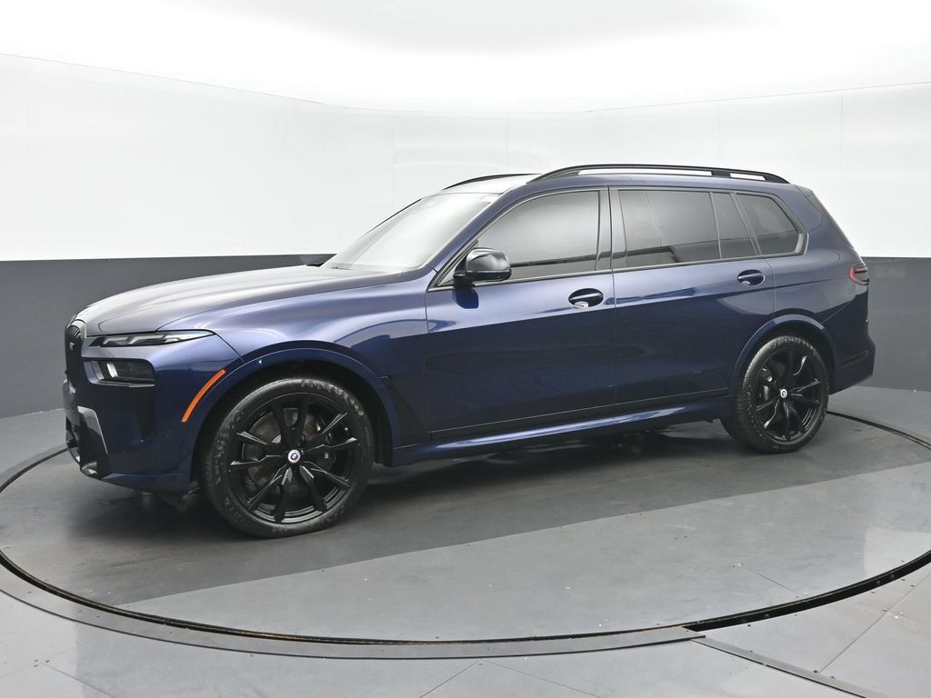 Used 2023 BMW X7 M60i w/ Executive Package AWD/4WD image 3