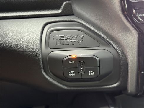 New 2025 RAM 2500 Laramie image 25