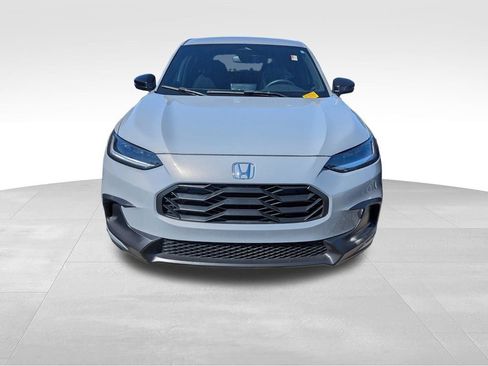 Used 2025 Honda HR-V Sport image 10