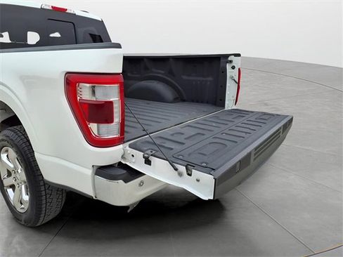 Used 2023 Ford F150 Lariat w/ Trailer Tow Package image 25