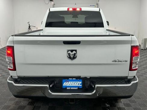 Used 2021 RAM 2500 Big Horn image 9