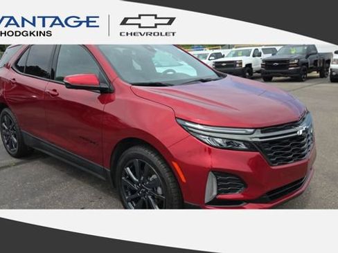 Used 2023 Chevrolet Equinox RS FWD image 1