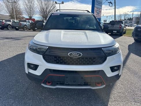 Used 2021 Ford Explorer Timberline image 3