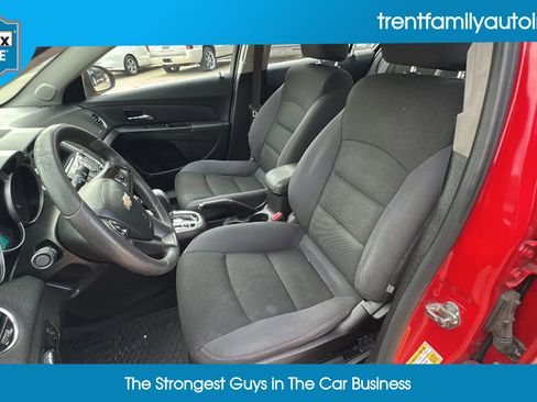 Used 2016 Chevrolet Cruze LT image 27