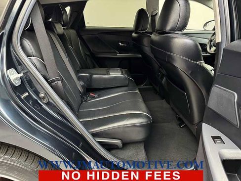 Used 2013 Toyota Venza XLE w/ XLE Premium Pkg AWD/4WD image 18