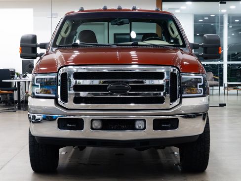 Used 2006 Ford F250 King Ranch image 2