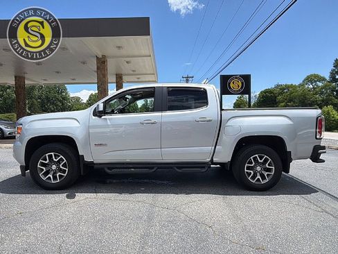 Used 2016 GMC Canyon SLE w/ All Terrain Package AWD/4WD image 3