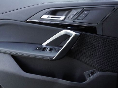 Certified 2025 BMW X1 xDrive28i image 29