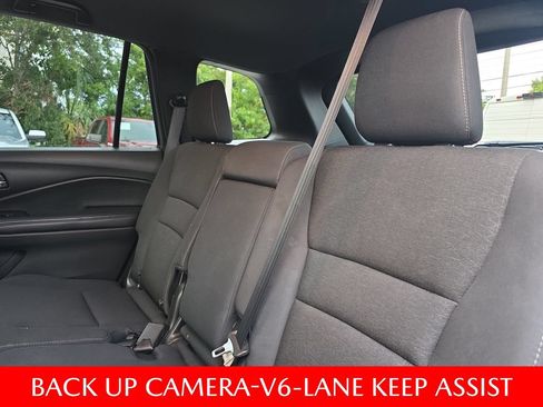 Used 2021 Honda Passport Sport image 16