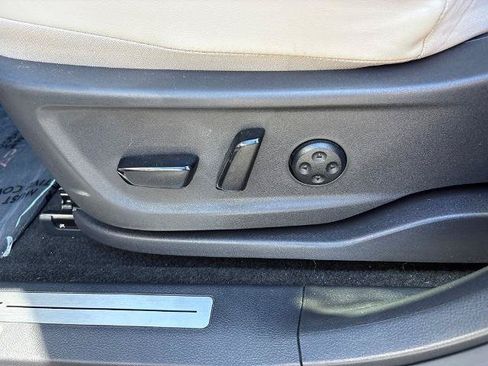 Certified 2023 Nissan Ariya AWD image 19