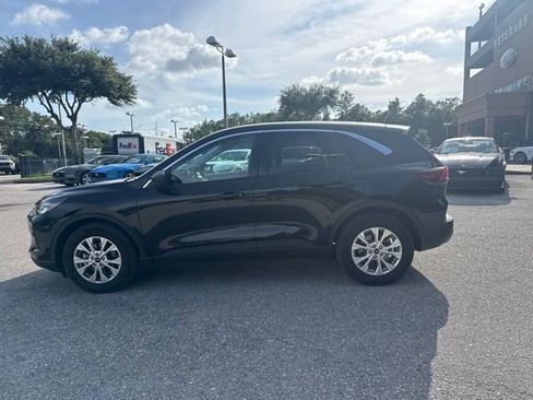 Used 2024 Ford Escape Active FWD image 2