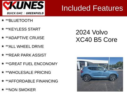 Used 2024 Volvo XC40 B5 Core