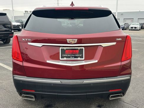 Used 2018 Cadillac XT5 FWD image 6