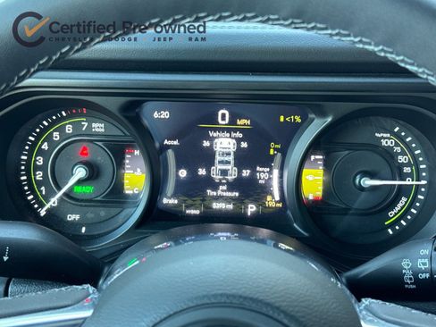 Used 2025 Jeep Wrangler Unlimited Sahara w/ Safety Group image 25