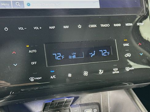 Used 2024 Hyundai Tucson Limited FWD image 24