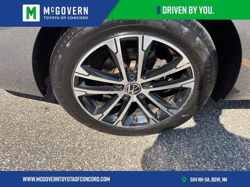Used 2023 Volkswagen Jetta Sport FWD image 32