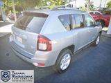 Used 2016 Jeep Compass Latitude image 3