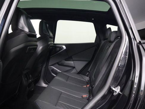 Used 2025 BMW X3 xDrive30i w/ M Sport Package image 11