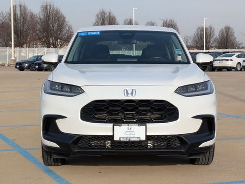 Used 2023 Honda HR-V LX image 4