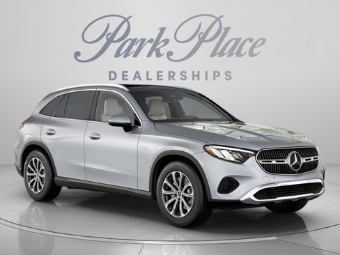Used 2026 Mercedes-Benz GLC 300 image 32