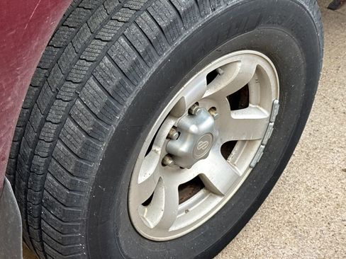 Used 2004 Toyota Tundra SR5 image 8