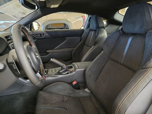 New 2026 Toyota GR86 YUZU Limited image 21