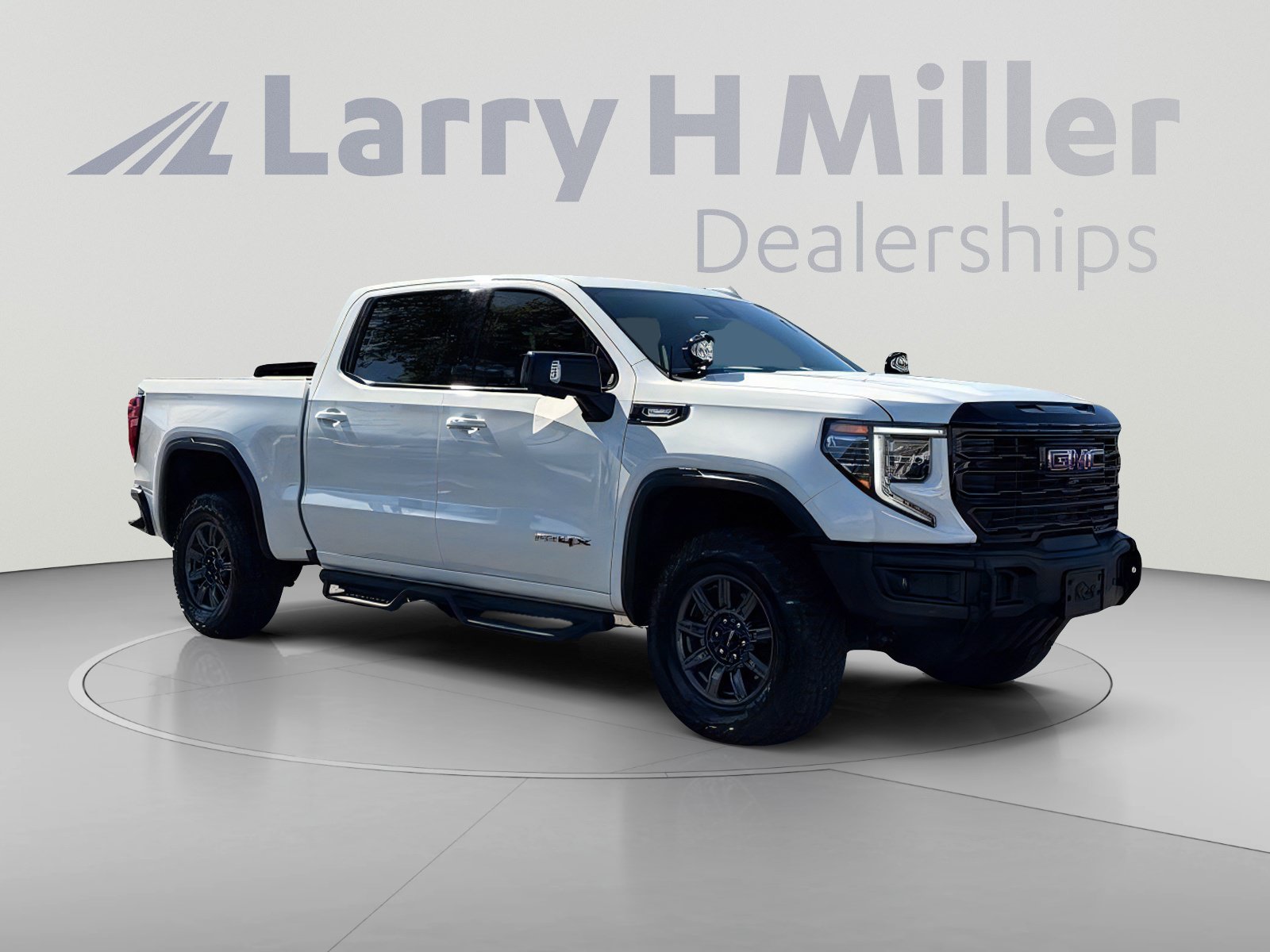 Used 2026 GMC Sierra 1500 AT4X AWD/4WD image 6