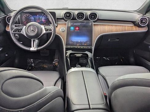 Used 2025 Mercedes-Benz C 300 4MATIC Sedan image 21