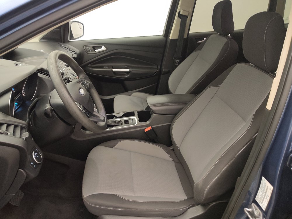Used 2018 Ford Escape SE FWD image 17