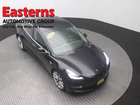 Used 2018 Tesla Model 3 Long Range AWD/4WD image 3