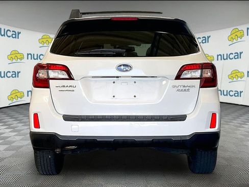 Used 2015 Subaru Outback 2.5i Premium AWD/4WD image 5