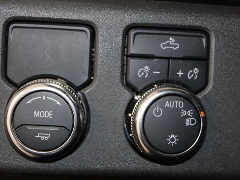 Used 2024 GMC Sierra 1500 SLE RWD image 47