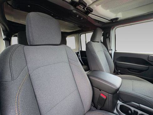 New 2026 Jeep Wrangler Unlimited Sport AWD/4WD image 8
