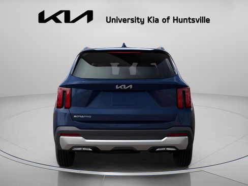 New 2026 Kia Sorento S image 6