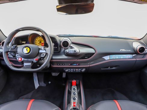 Certified 2022 Ferrari F8 Tributo RWD image 2