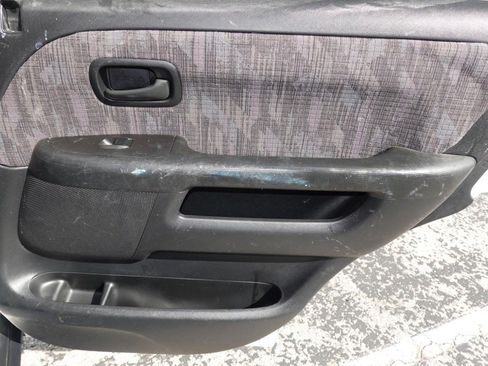 Used 2003 Honda CR-V LX image 24
