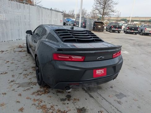 Used 2018 Chevrolet Camaro LT w/ Technology Package image 13