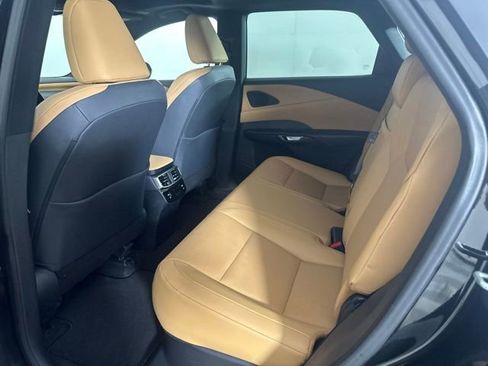 Used 2024 Lexus RX 350 Premium w/ Accessory Package (Z1) AWD/4WD image 16