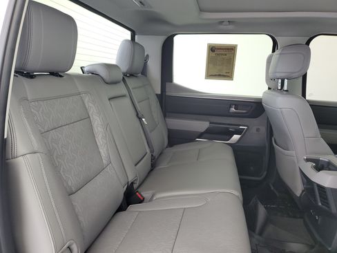 Used 2023 Toyota Tundra Limited w/ Power Package AWD/4WD image 14