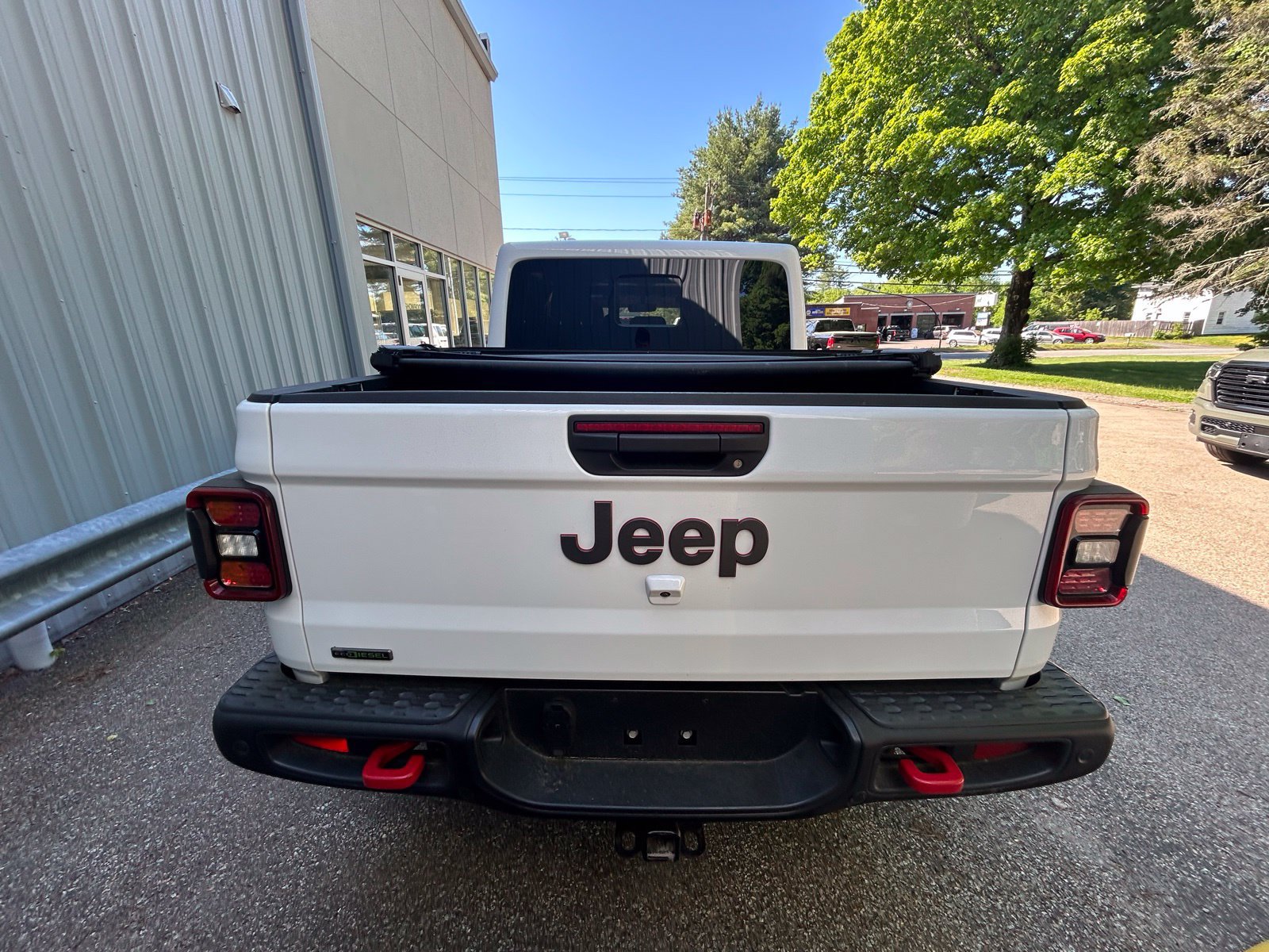 Used 2021 Jeep Gladiator Rubicon w/ Uconnect 4C Nav & Sound Group AWD/4WD image 6