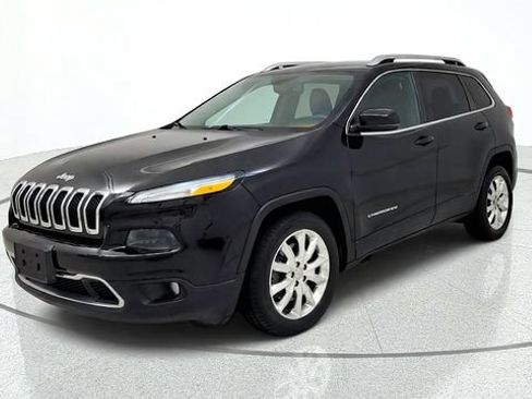 Used 2015 Jeep Cherokee Limited w/ Trailer Tow Group FWD image 3