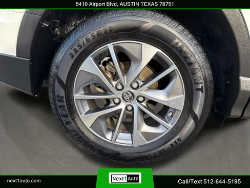 Used 2018 Toyota RAV4 XLE image 37