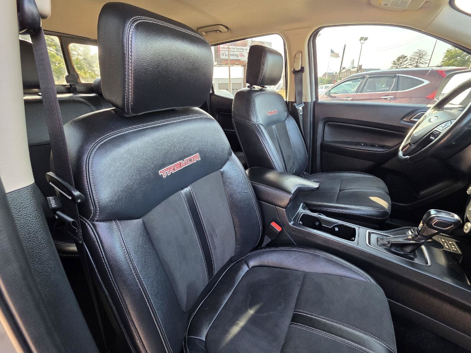 Used 2021 Ford Ranger Lariat w/ Tremor Off-Road Package AWD/4WD image 28