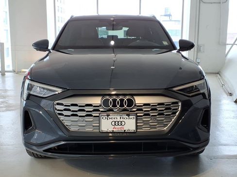 Used 2024 Audi Q8 e-tron Prestige w/ Prestige Package AWD/4WD image 2