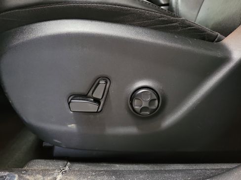 Used 2020 Jeep Cherokee High Altitude image 21