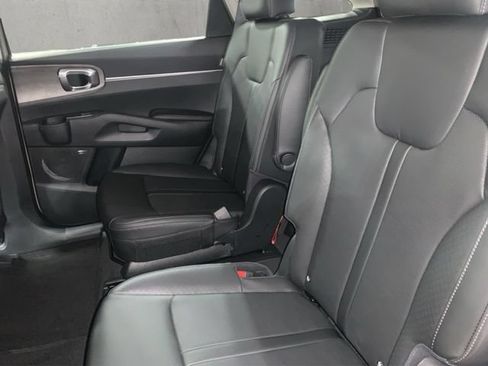 Used 2026 Kia Sorento X-Line EX AWD/4WD image 4