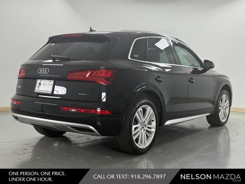 Used 2019 Audi Q5 2.0T Premium Plus w/ Premium Plus Package AWD/4WD image 6