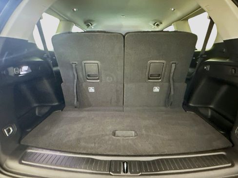 Used 2023 Jeep Grand Cherokee L Limited AWD/4WD image 24