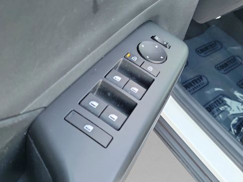 Used 2024 Hyundai Kona SEL image 17